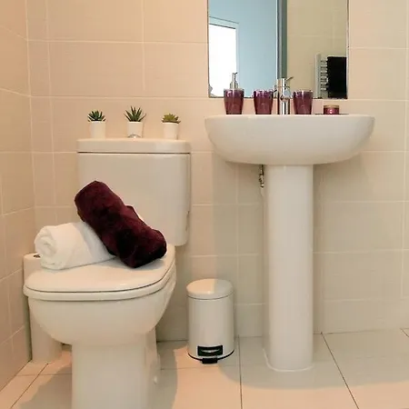 The Marsh - Amazing City Centre 2bed Apt * Bristol